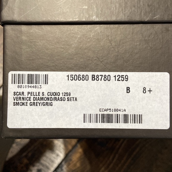 Gucci heels smoke grey 8+ authentic - Picture 2 of 12